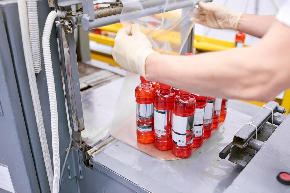 Shrink Packaging Display